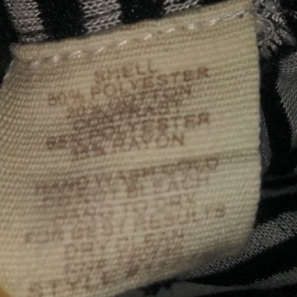 🍒 Mystree heart & stripe sweatshirt/moto jacket - Picture 8 of 8